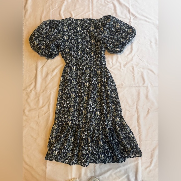 MINKPINK Navy Floral Puff Sleeve Midi/Maxi Wrap Dress Sz Small - Picture 3 of 3